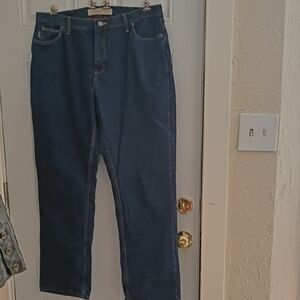 Cabela's Men's Straight Jeans in Dark Blue Denim